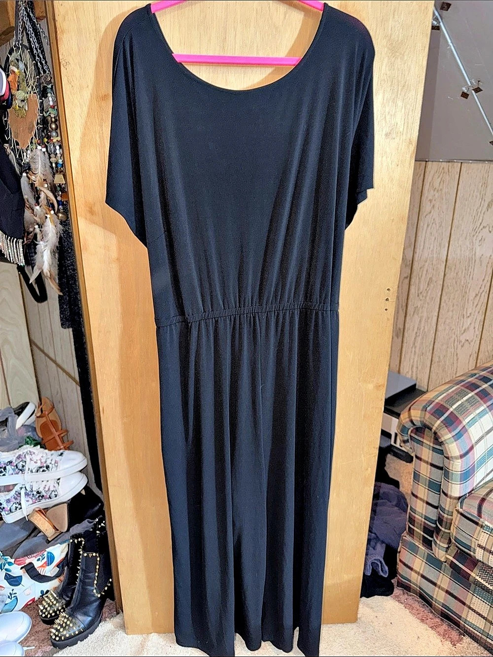 AVA & VIV Black Maxi Dress Size 4X Like New